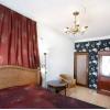 Фотографии отеля Cosy Central Apartment on Kirillovskaya 4