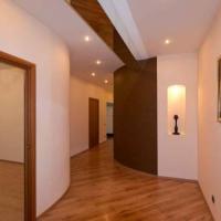 Фотографии отеля Neva Flats III