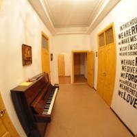 Фотографии отеля Bakst Hostel on Admiralteyskiy Channel