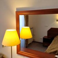 Фотографии отеля 5 Вечеров на Восстания Гостевой дом