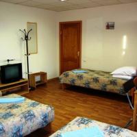 Фотографии отеля Krasny Kovrik Hostel na Ruzovskoy