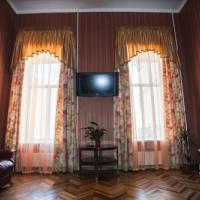 Фотографии отеля Bolshaya Konyushennaya 3 Apartment