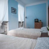 Фотографии отеля Kolokolnaya Apartment
