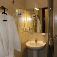 Hotelfotos 5 Вечеров на Восстания Гостевой дом