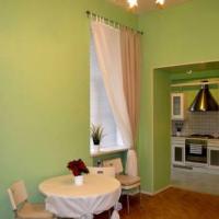 Фотографии отеля Apartment on Bolshaya Morskaya 13