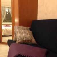Фотографии отеля Friendly Poet Apartment