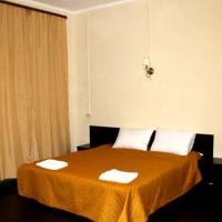 Фотографии отеля Yellow Hotel