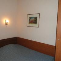 Hotel photos Rinaldi at Moscovsky Prospekt 18