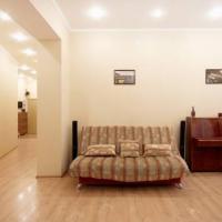 Фотографии отеля Apartment Dzhambula 16