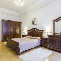 Hotel photos Sutkiarenda Bolshaya Konyushennaya