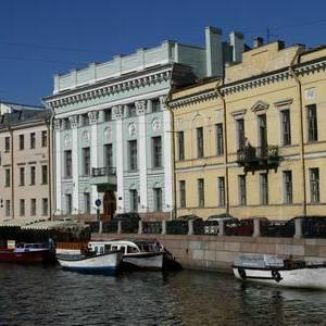 Фотографии отеля Boat Tour along rivers and channels