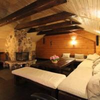Фотографии отеля Petrovsky Cottage